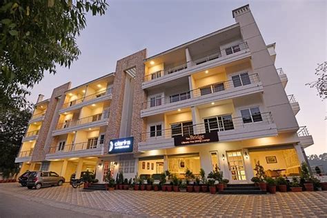 bhowali hotels  The hotel is at an approachable distance kat Nantin Baba Resort